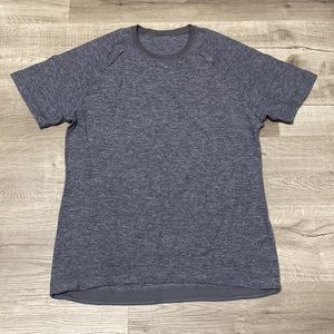 Lululemon Men’s Shirt